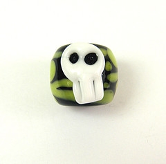 pandora bead skull